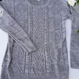 Woman's knit top , size med, Mossimo brand